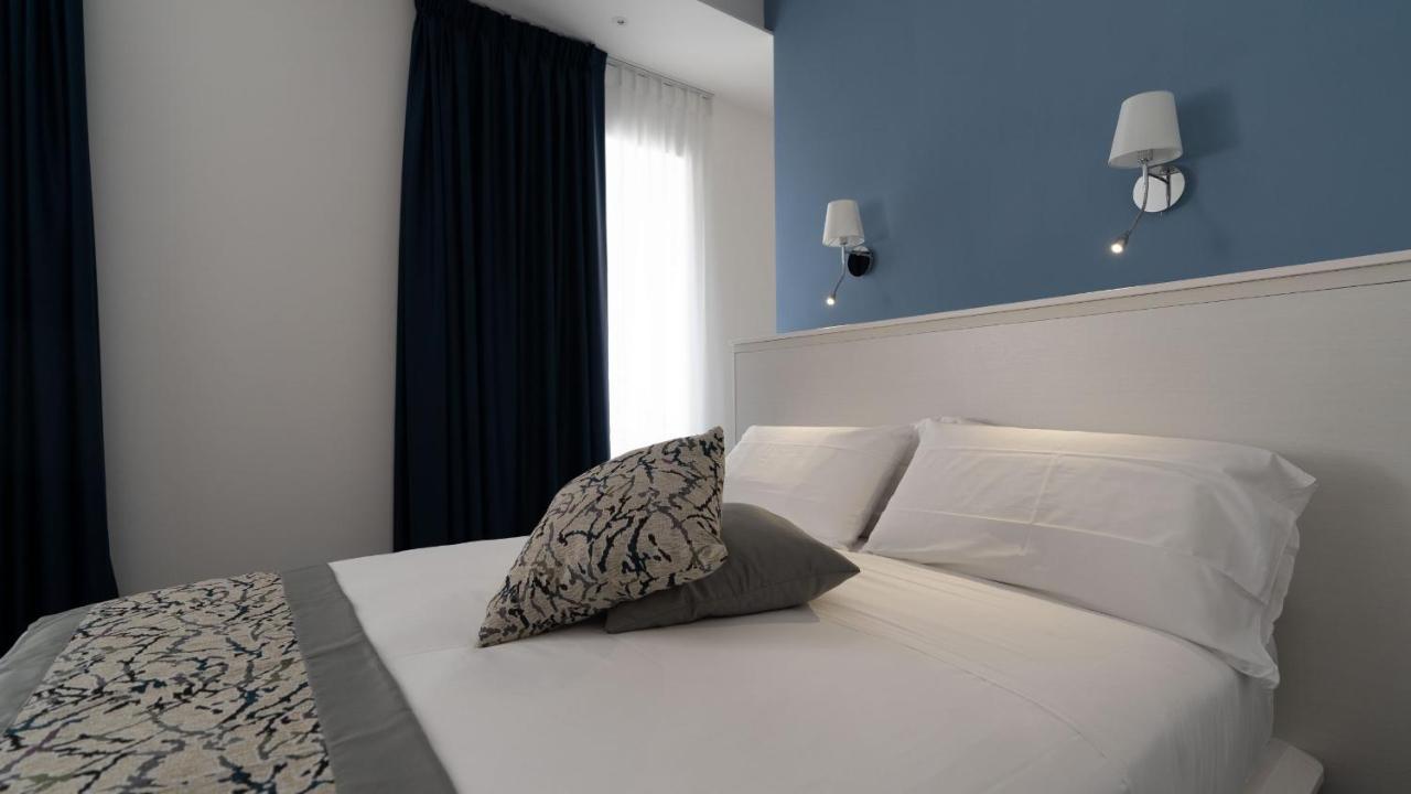 Palazzo Cappuccini Art Relais Hotel Naples Exterior photo