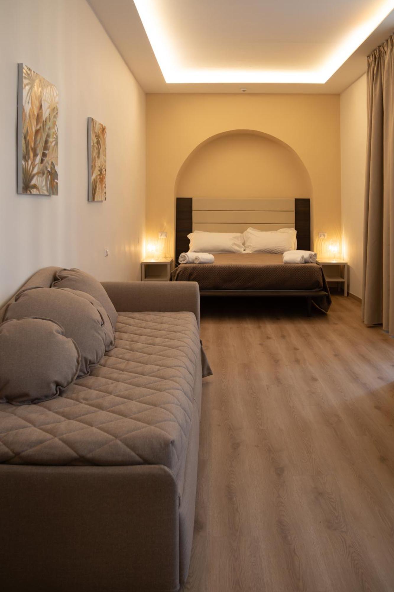 Palazzo Cappuccini Art Relais Hotel Naples Exterior photo